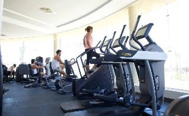 Desportos y Entretenimento