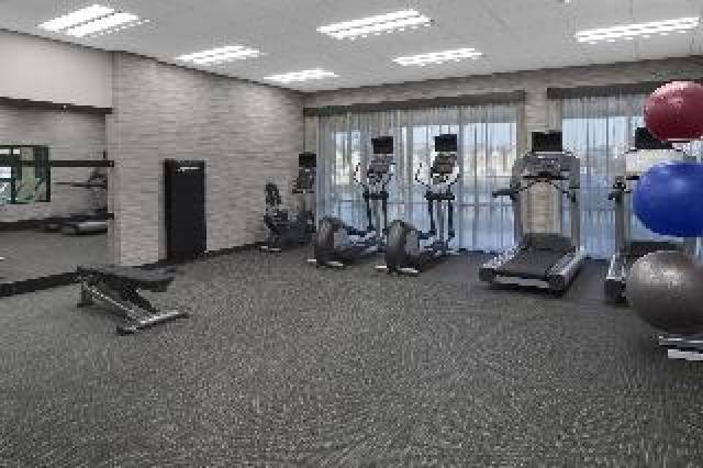 Desportos y Entretenimento
