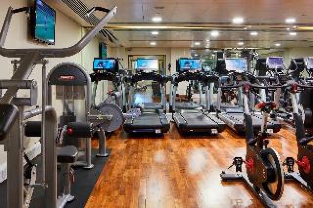 Desportos y Entretenimento