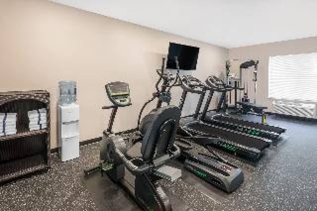 Desportos y Entretenimento