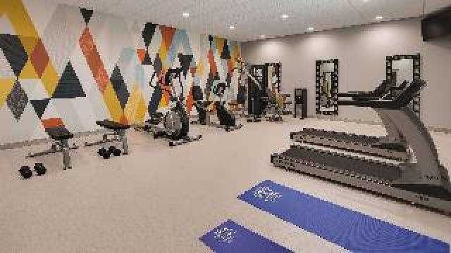 Desportos y Entretenimento