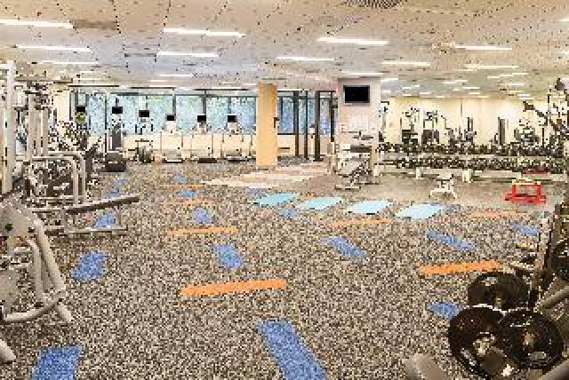 Desportos y Entretenimento