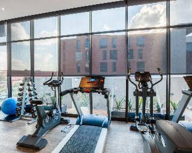 Desportos y Entretenimento