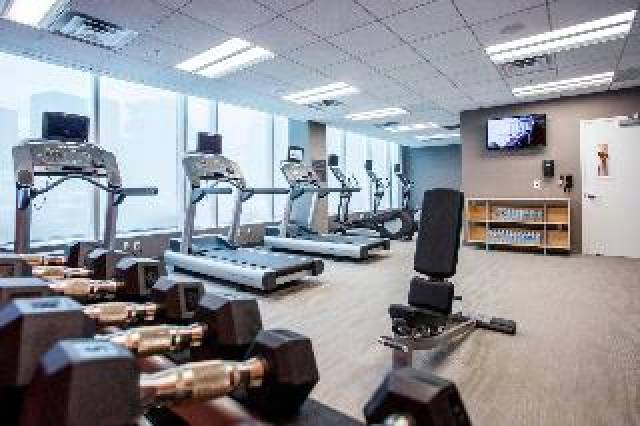 Desportos y Entretenimento