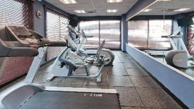 Desportos y Entretenimento