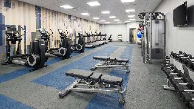 Desportos y Entretenimento