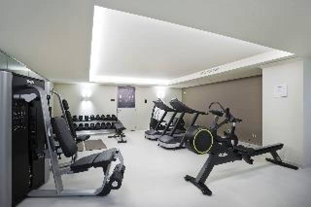 Desportos y Entretenimento