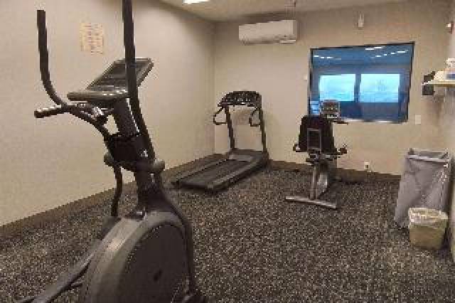 Desportos y Entretenimento