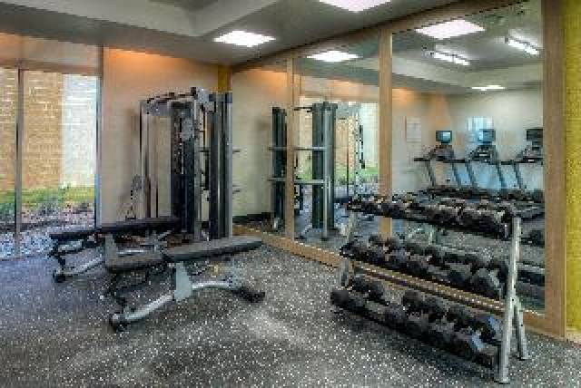 Desportos y Entretenimento