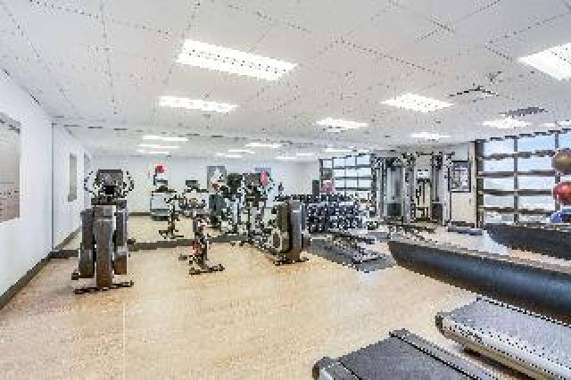 Desportos y Entretenimento
