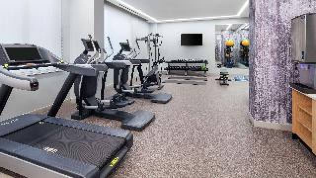 Desportos y Entretenimento