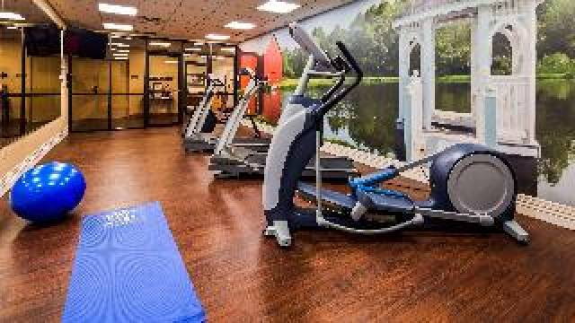 Desportos y Entretenimento