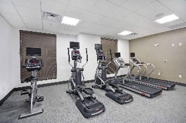 Desportos y Entretenimento