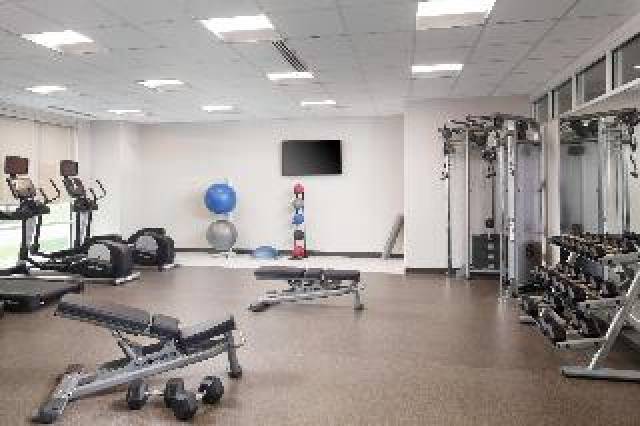 Desportos y Entretenimento