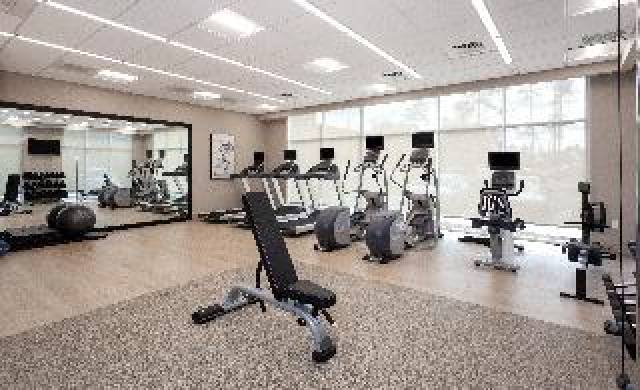 Desportos y Entretenimento