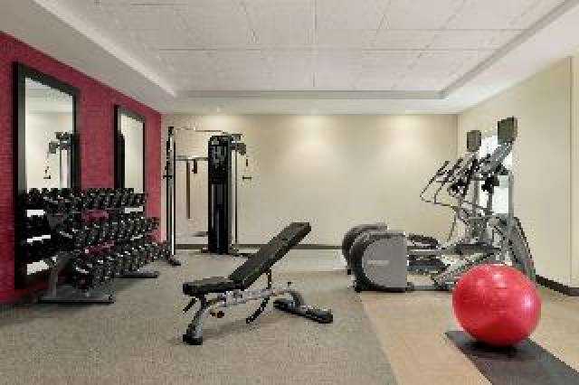 Desportos y Entretenimento
