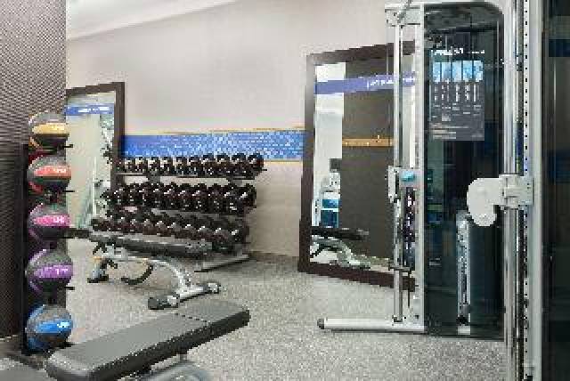 Desportos y Entretenimento