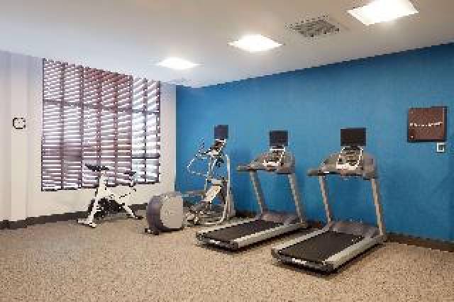 Desportos y Entretenimento