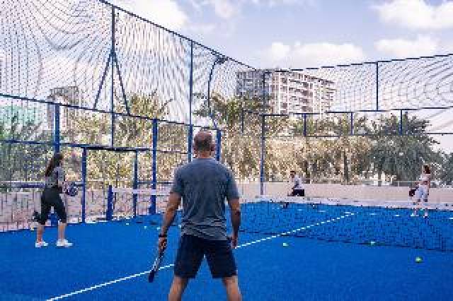 Desportos y Entretenimento
