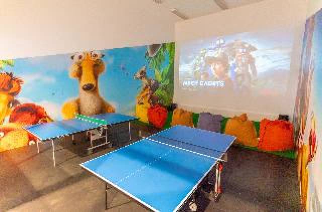 Desportos y Entretenimento