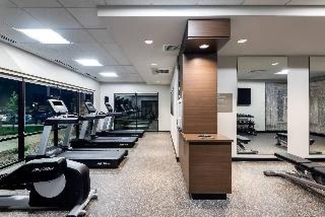 Desportos y Entretenimento