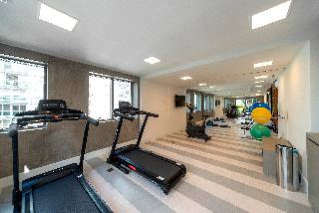Desportos y Entretenimento