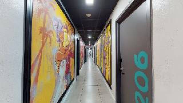 Desportos y Entretenimento