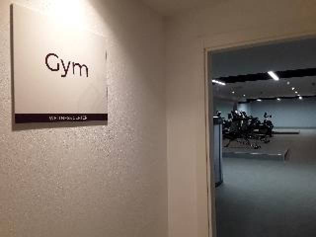 Desportos y Entretenimento