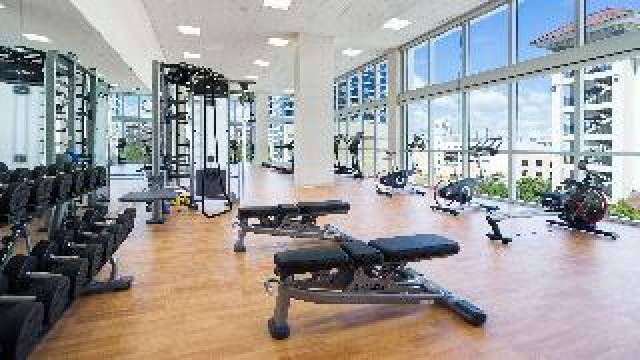 Desportos y Entretenimento