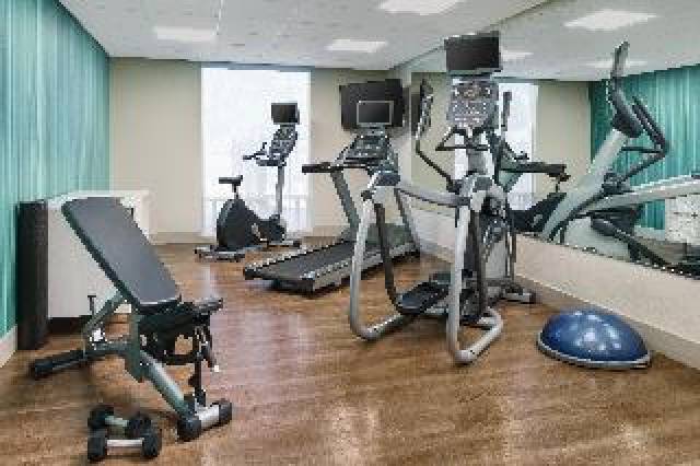 Desportos y Entretenimento