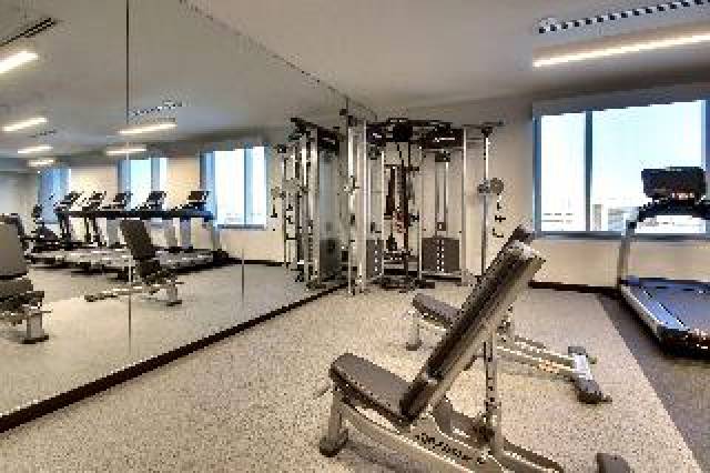 Desportos y Entretenimento