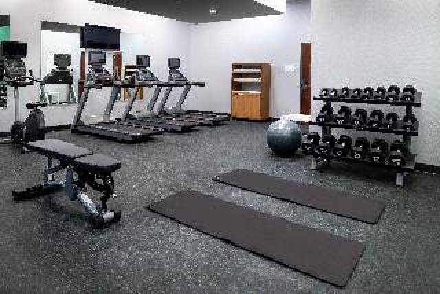 Desportos y Entretenimento
