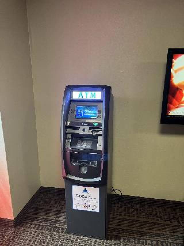 Desportos y Entretenimento