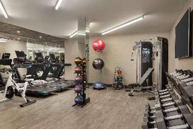 Desportos y Entretenimento
