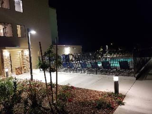 Desportos y Entretenimento