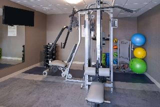 Desportos y Entretenimento