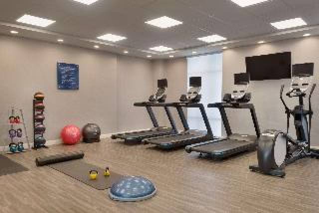 Desportos y Entretenimento