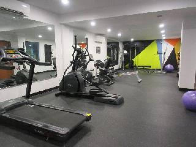 Desportos y Entretenimento