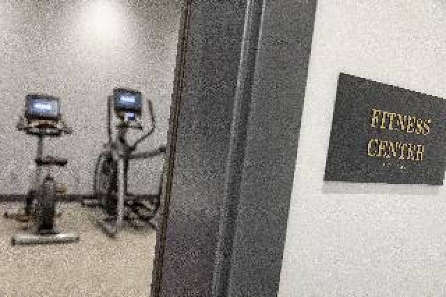 Desportos y Entretenimento
