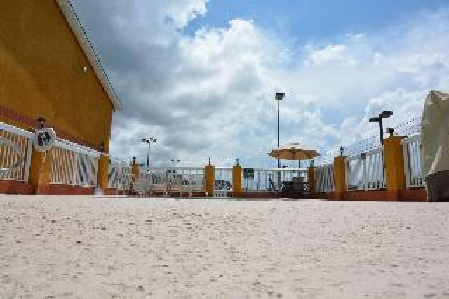 Desportos y Entretenimento