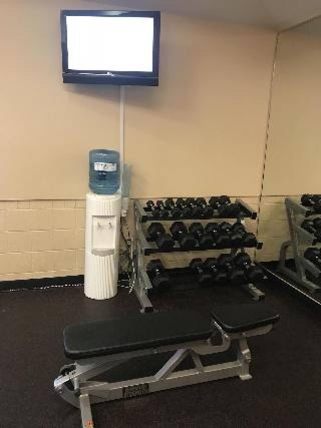 Desportos y Entretenimento