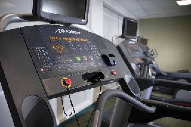 Desportos y Entretenimento