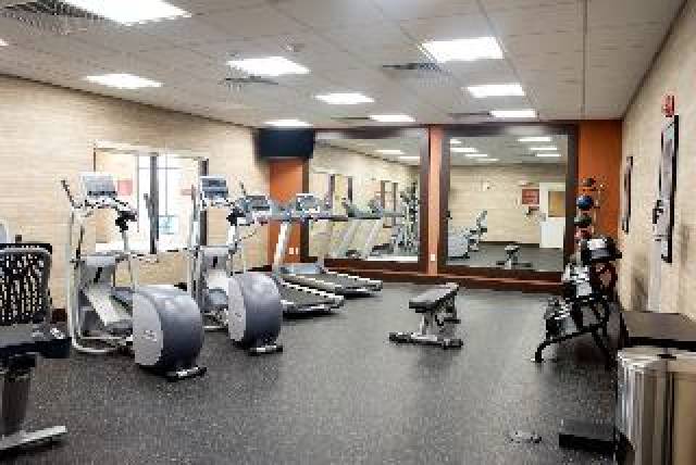 Desportos y Entretenimento