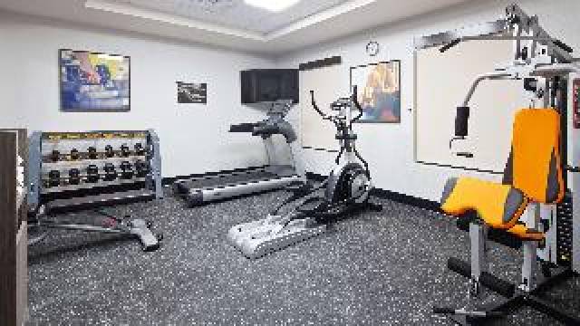Desportos y Entretenimento