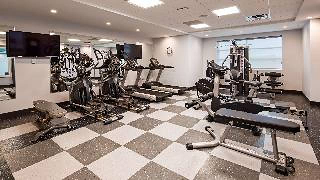 Desportos y Entretenimento