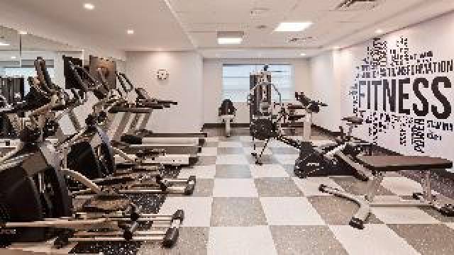 Desportos y Entretenimento