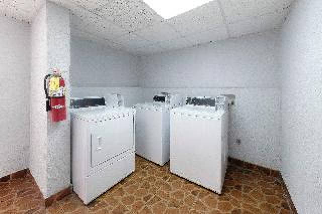 Desportos y Entretenimento