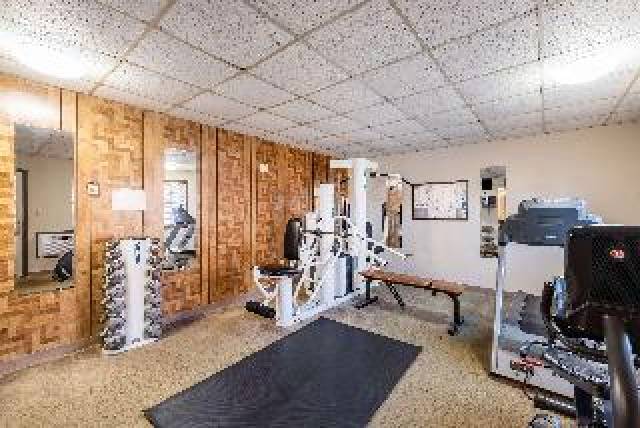 Desportos y Entretenimento