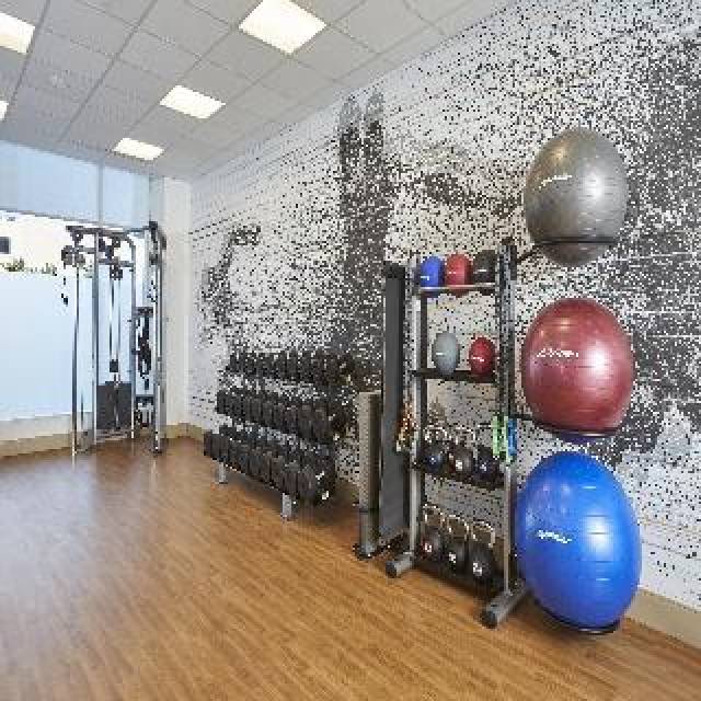Desportos y Entretenimento