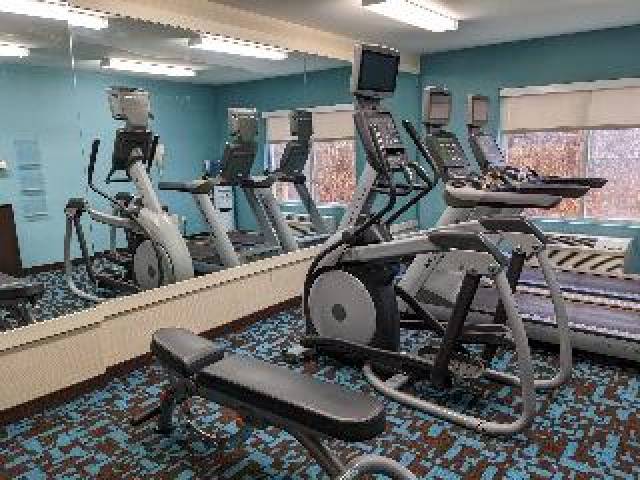 Desportos y Entretenimento